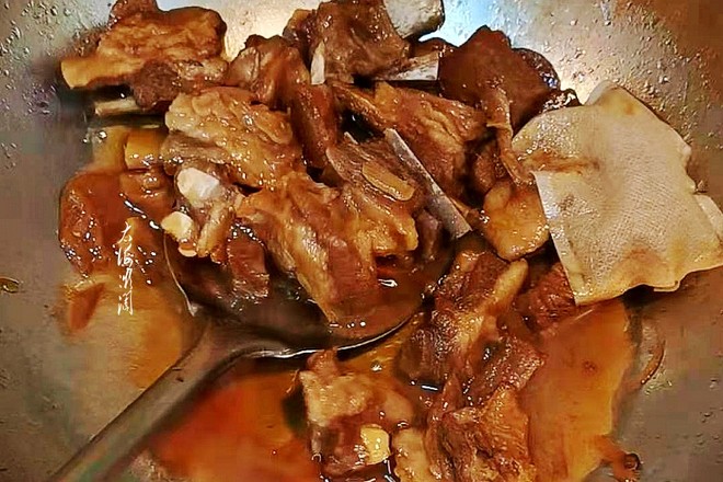 年夜飯必做的一道硬菜,低脂低卡不油膩的做法-家常味燒菜譜-易網(wǎng)健康養(yǎng)生網(wǎng) 年夜飯必做的一道硬菜,低脂低卡不油膩的做法-家常味燒菜譜