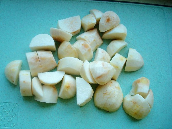 糖霜芋頭的做法-甜味炒菜譜