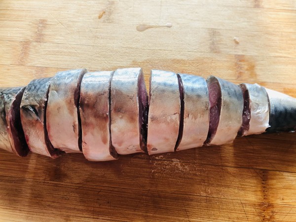 香煎鲅魚 │簡單美味 配米飯超級下飯的做法-咸鮮味煎菜譜