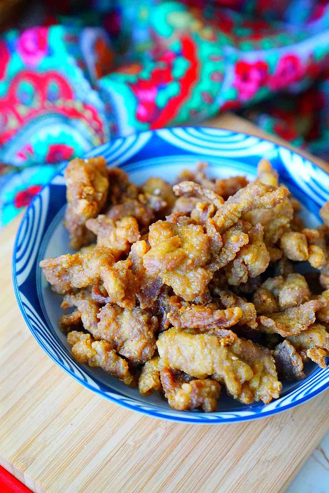 酥肉，年的味道的做法-家常味炸菜譜