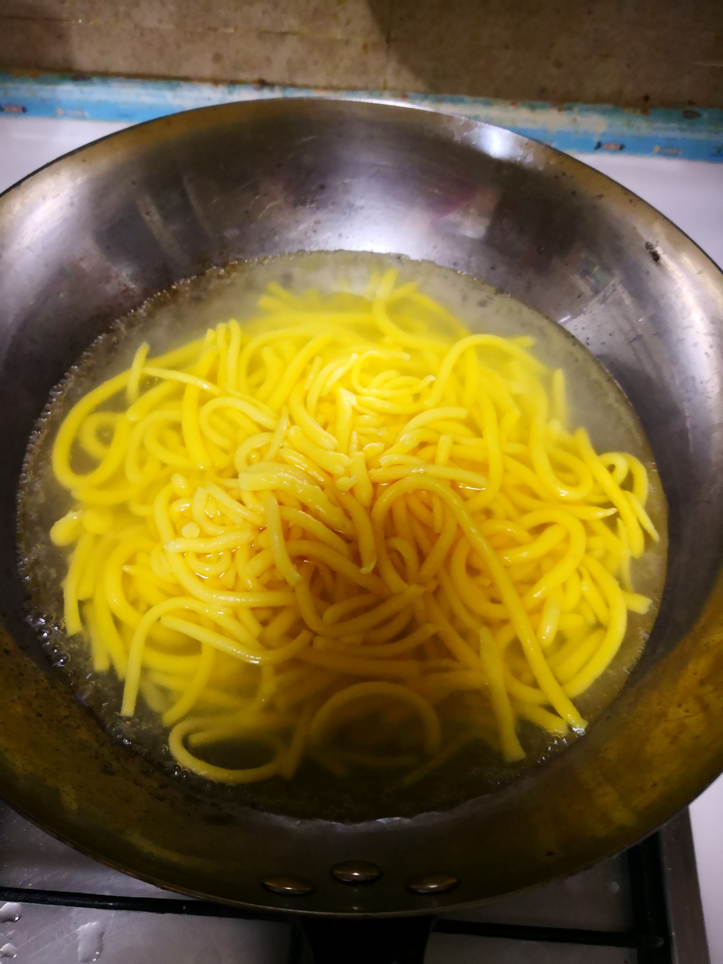 臘肉炒叉子的做法-家常味炒菜譜