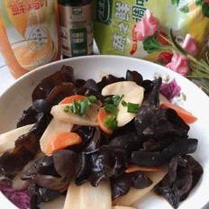 時蔬界的經典黑白配，山藥炒木耳的做法-家常味炒菜譜