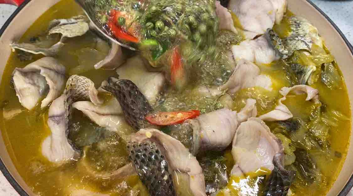 年夜飯必備酸菜魚的做法-麻辣味煮菜譜