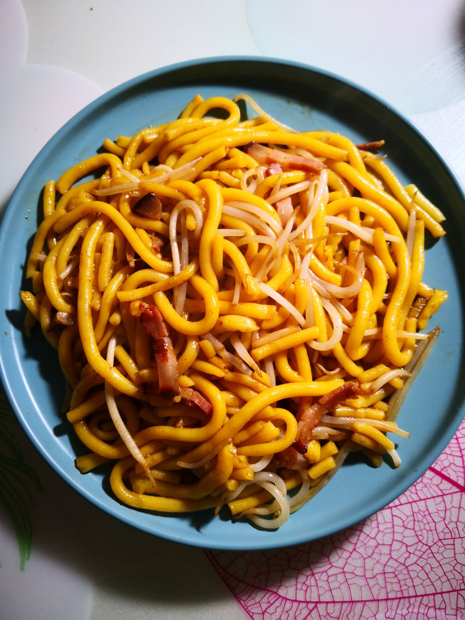 臘肉炒叉子的做法-家常味炒菜譜