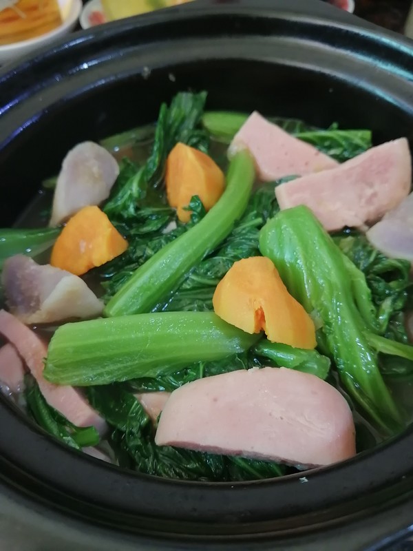 家鄉(xiāng)的味道~~午餐肉番薯芥菜煲的做法-家常味煮菜譜