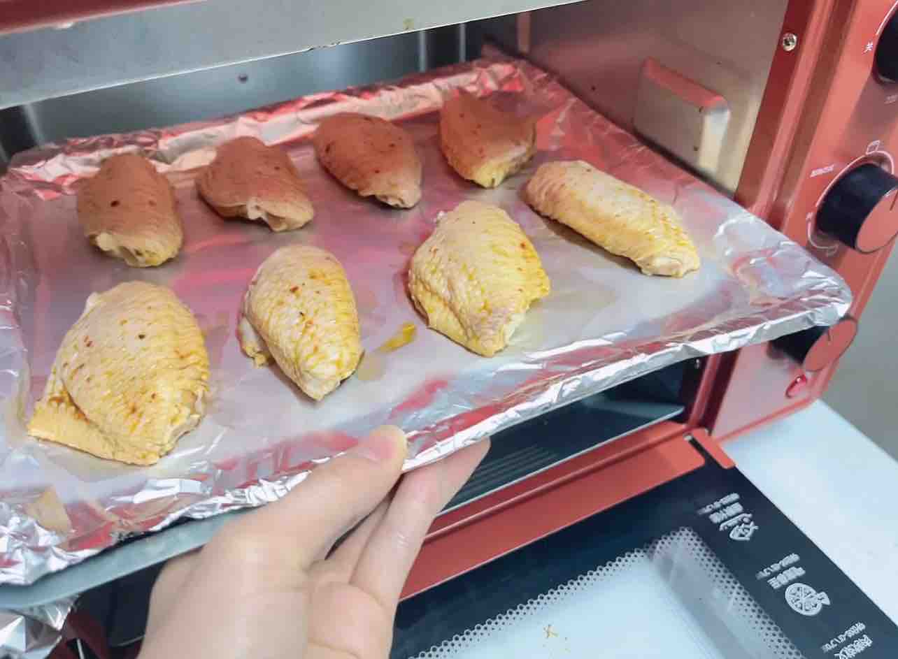 香烤雞翅的做法-香辣味烤菜譜