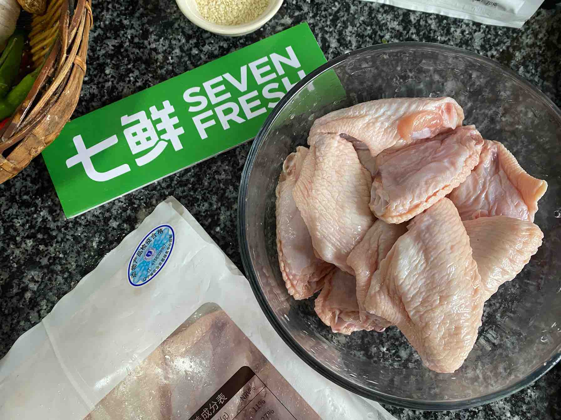 麻辣干鍋翅中蝦的做法-麻辣味燒菜譜