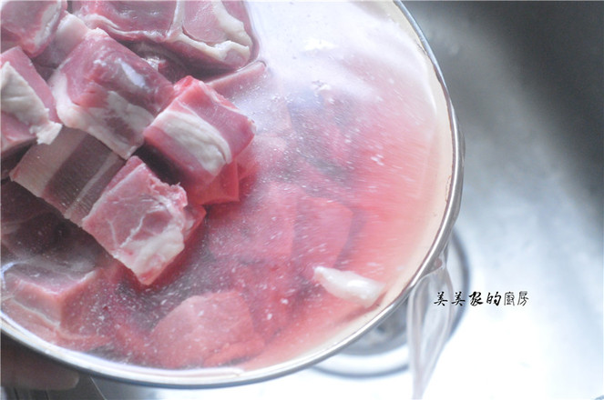 偷學酒店大廚的土豆燒牛腩，果然牛！3天做了2次，孩子還嫌不夠！的做法-咸鮮味燒菜譜