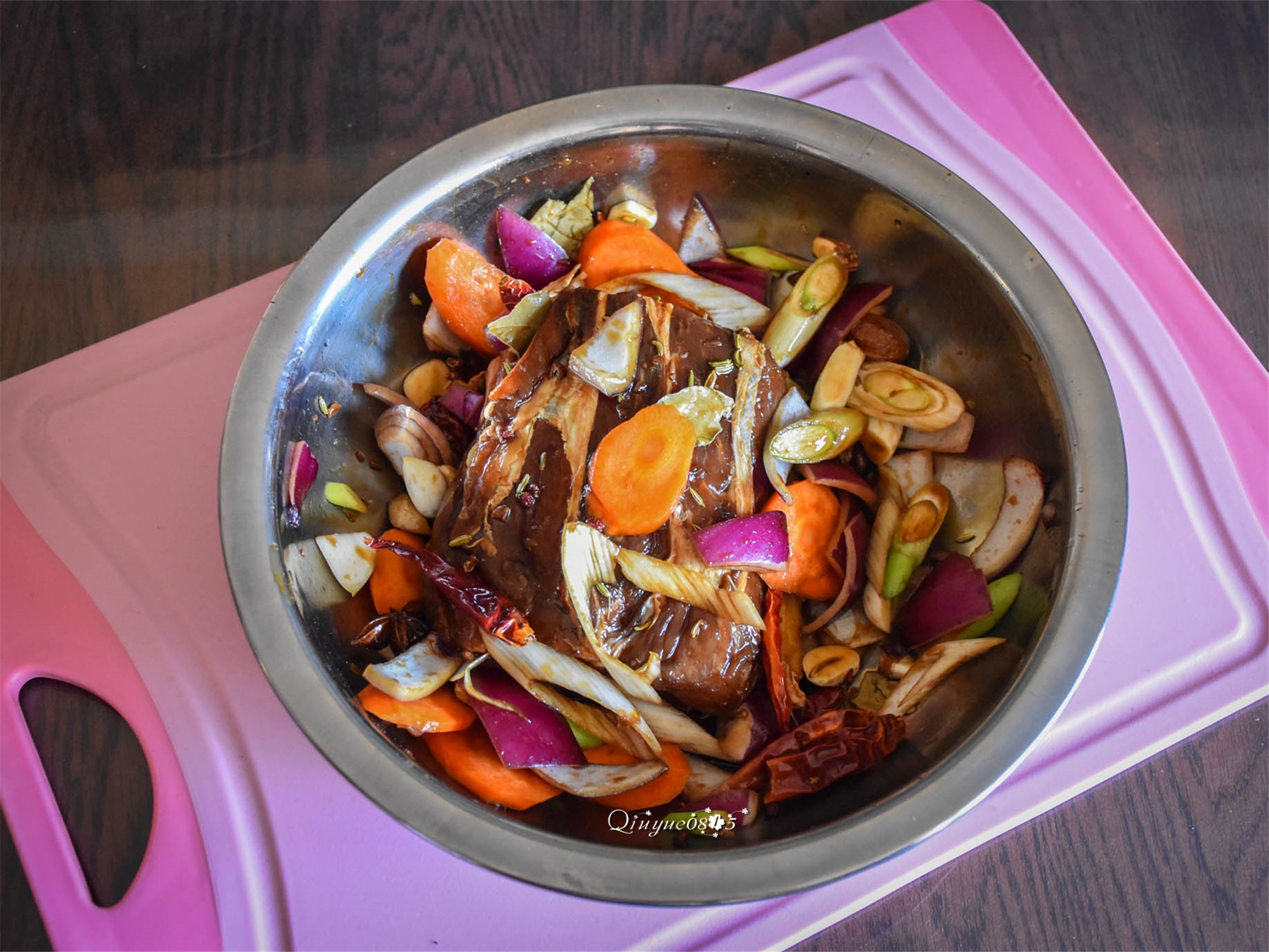 和老廚師學做醬牛肉，年夜飯妥妥的C位菜的做法-醬香味燉菜譜