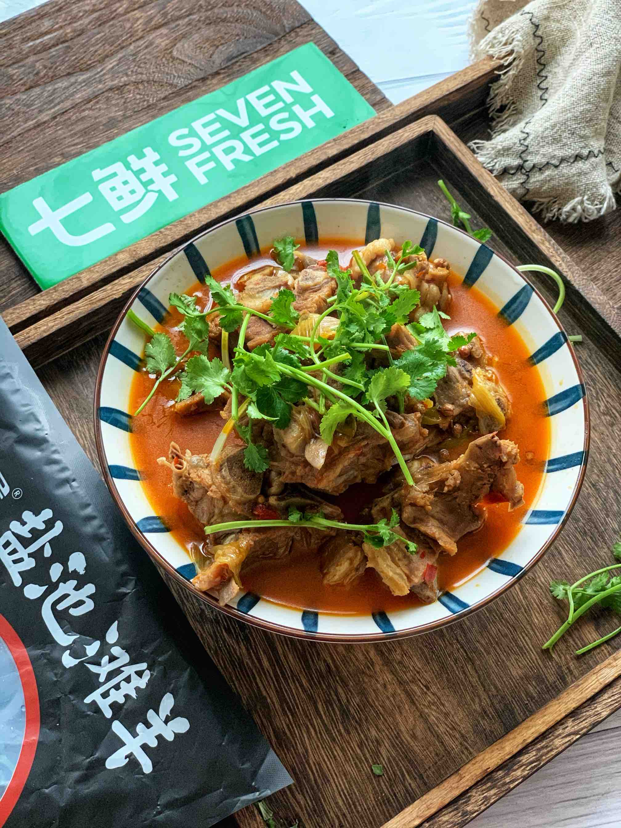 香辣羊蝎子，簡直太費(fèi)米飯了的做法-香辣味燒菜譜