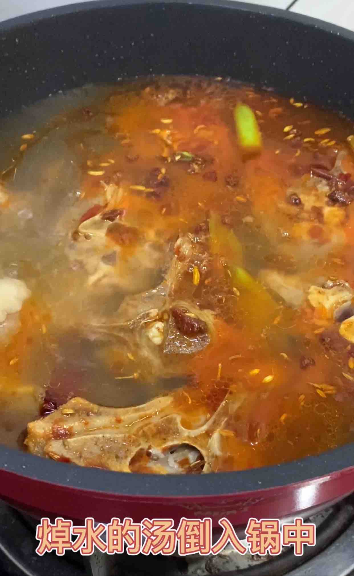 香辣羊蝎子，簡直太費(fèi)米飯了的做法-香辣味燒菜譜