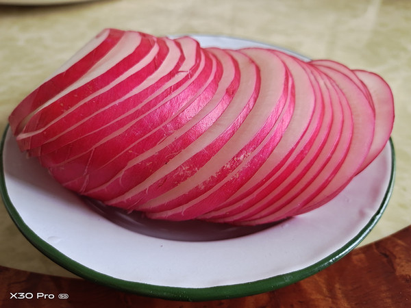 花開富貴（蘿卜蒸肉）的做法-咸鮮味蒸菜譜