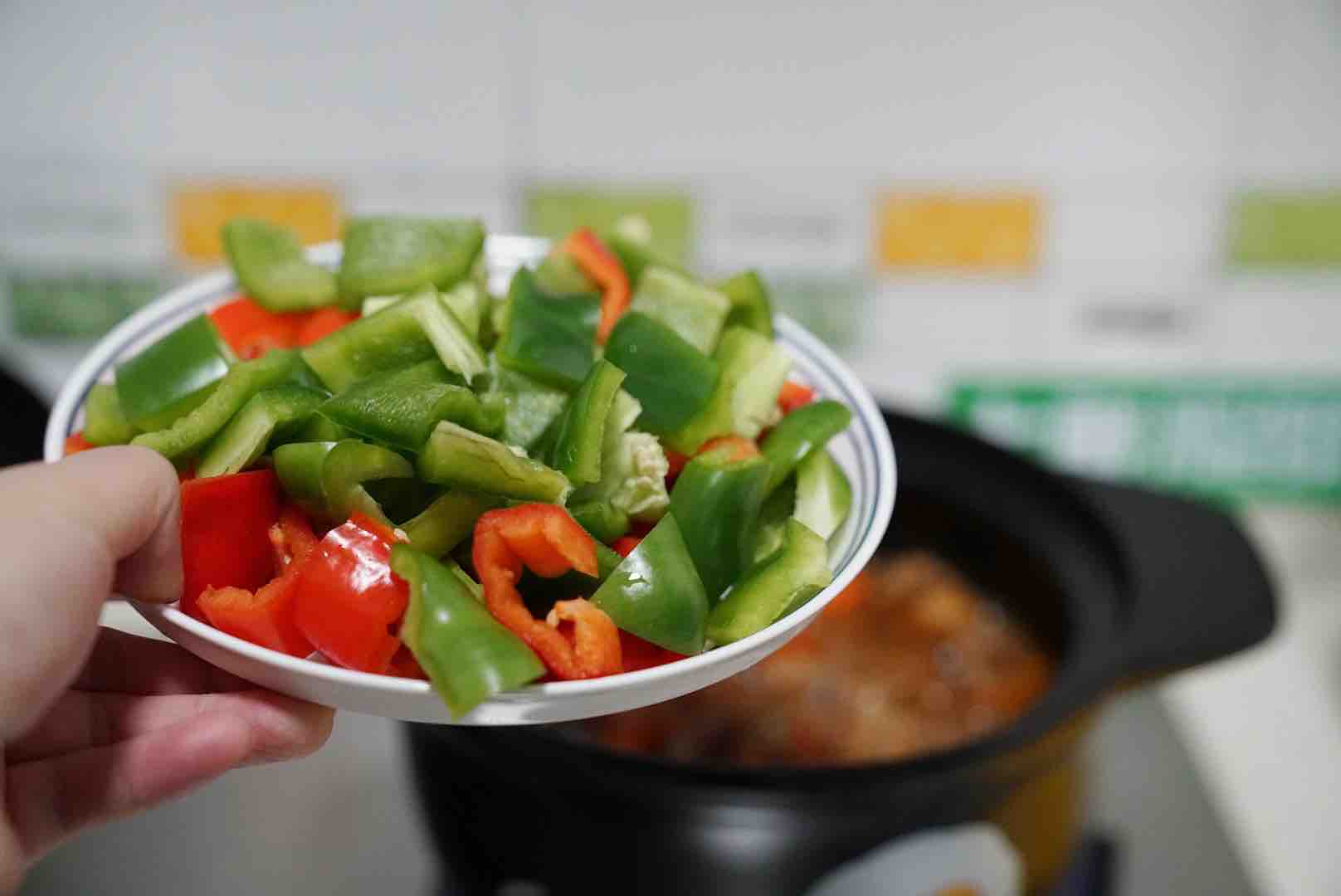 春節家宴營養煲，有時蔬有牛腩，葷素搭配營養均衡的做法-家常味砂鍋菜譜