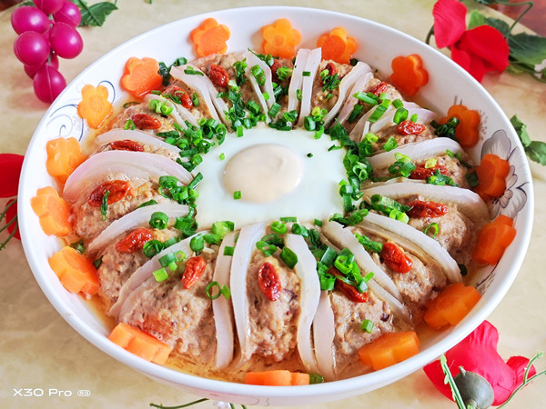 花開富貴（蘿卜蒸肉）的做法-咸鮮味蒸菜譜