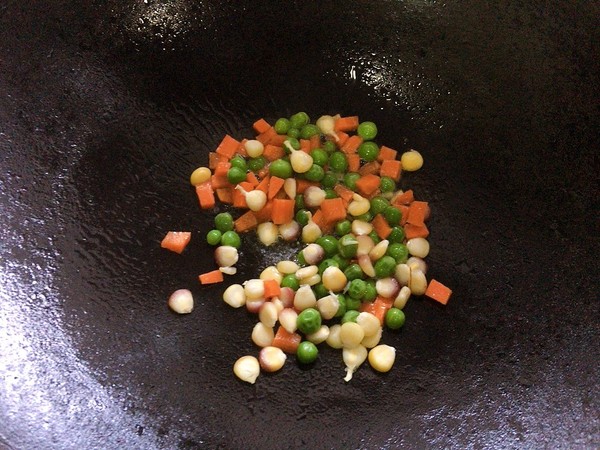 雜粒炒蝦仁,多彩又可愛的做法-咸鮮味炒菜譜-易網健康養生網 雜粒炒蝦仁,多彩又可愛的做法-咸鮮味炒菜譜