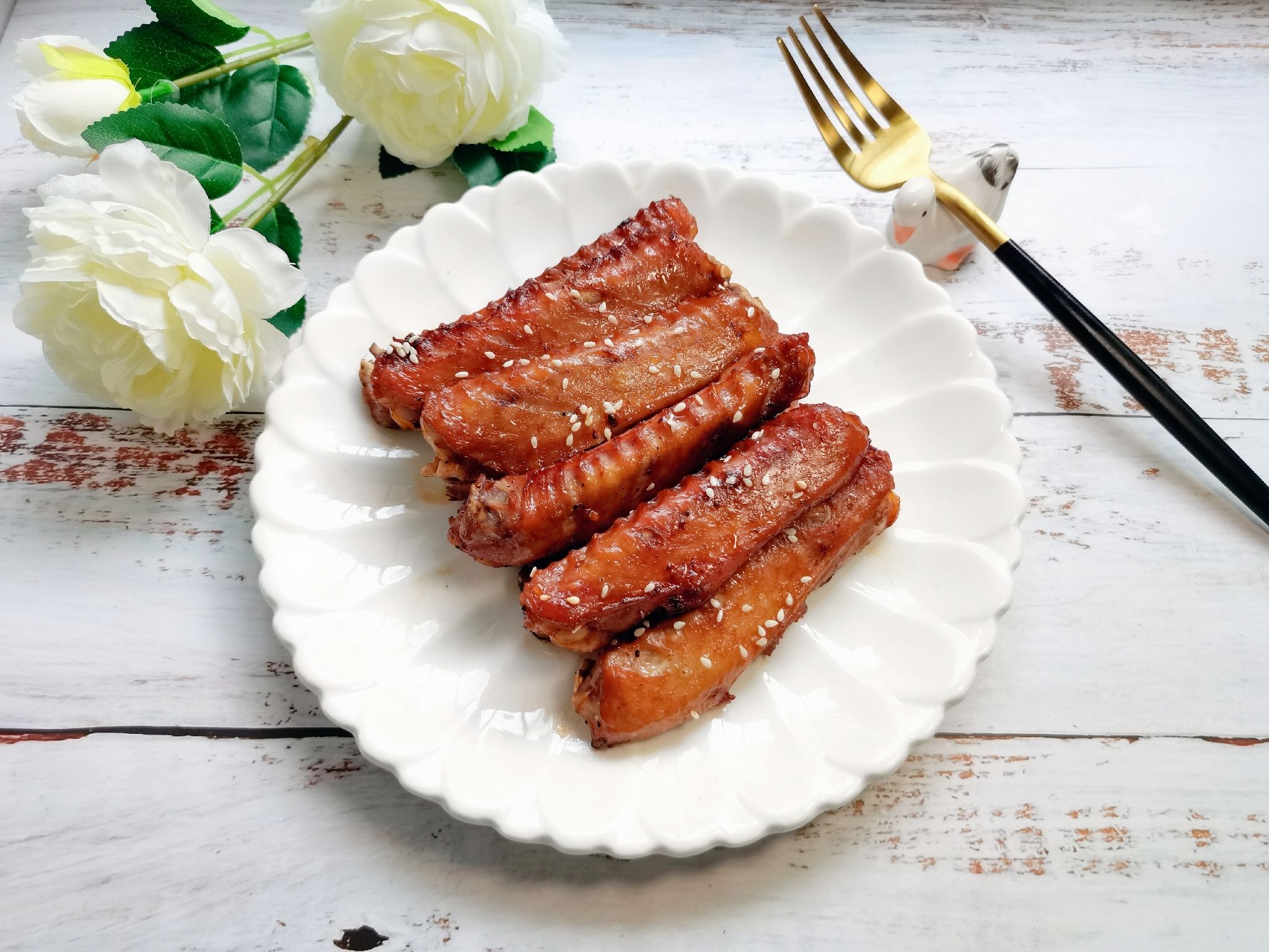 香烤鴨翅的做法-蒜香味烤菜譜