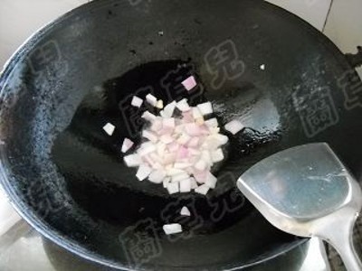 烤肉料炒面筋的做法-香辣味炒菜譜-易網健康養生網 烤肉料炒面筋的做法-香辣味炒菜譜
