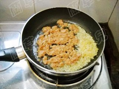 剁椒肉末雪菜的做法-家常味炒菜譜