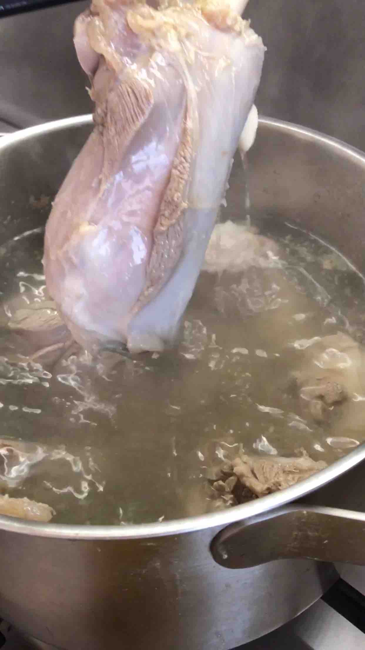 鹵味羊棒骨的做法-家常味煮菜譜