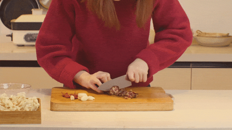 花開富貴·干鍋醬肉花菜的做法-家常味干鍋菜譜