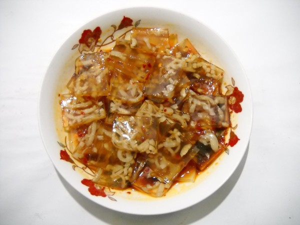 Q彈養顏肉皮凍的做法-家常味煮菜譜-易網健康養生網 Q彈養顏肉皮凍的做法-家常味煮菜譜