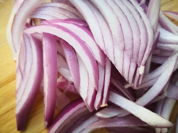 干鍋茶樹菇的做法-家常味炒菜譜-易網健康養生網 干鍋茶樹菇的做法-家常味炒菜譜