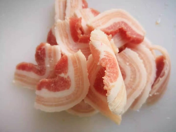 干鍋茶樹菇的做法-家常味炒菜譜-易網健康養生網 干鍋茶樹菇的做法-家常味炒菜譜