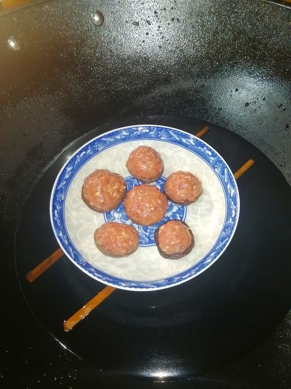 簡簡單單也不失美味~~冬菇蒸肉丸的做法-家常味蒸菜譜