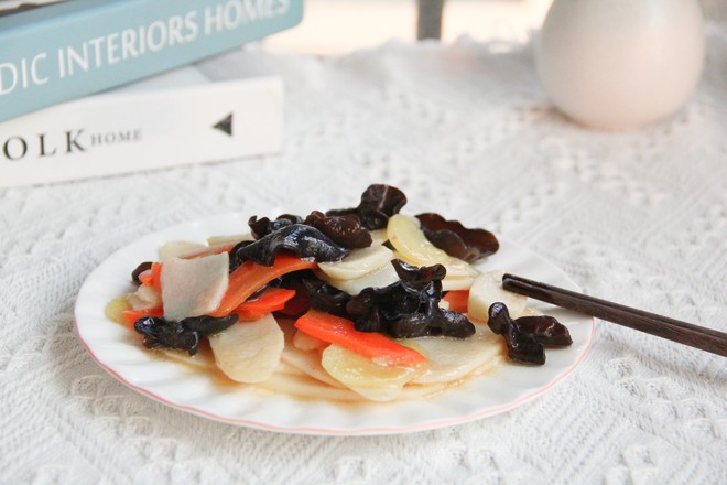 爽脆胡蘿卜山藥炒木耳的做法-咸鮮味炒菜譜