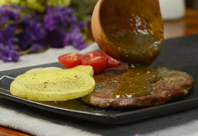 烤牛排的做法-黑椒味烤菜譜-易網健康養生網 烤牛排的做法-黑椒味烤菜譜