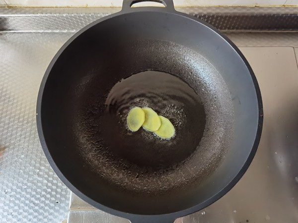 爽脆胡蘿卜山藥炒木耳的做法-咸鮮味炒菜譜