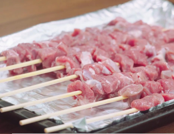 烤羊肉串的做法-其它口味烤菜譜