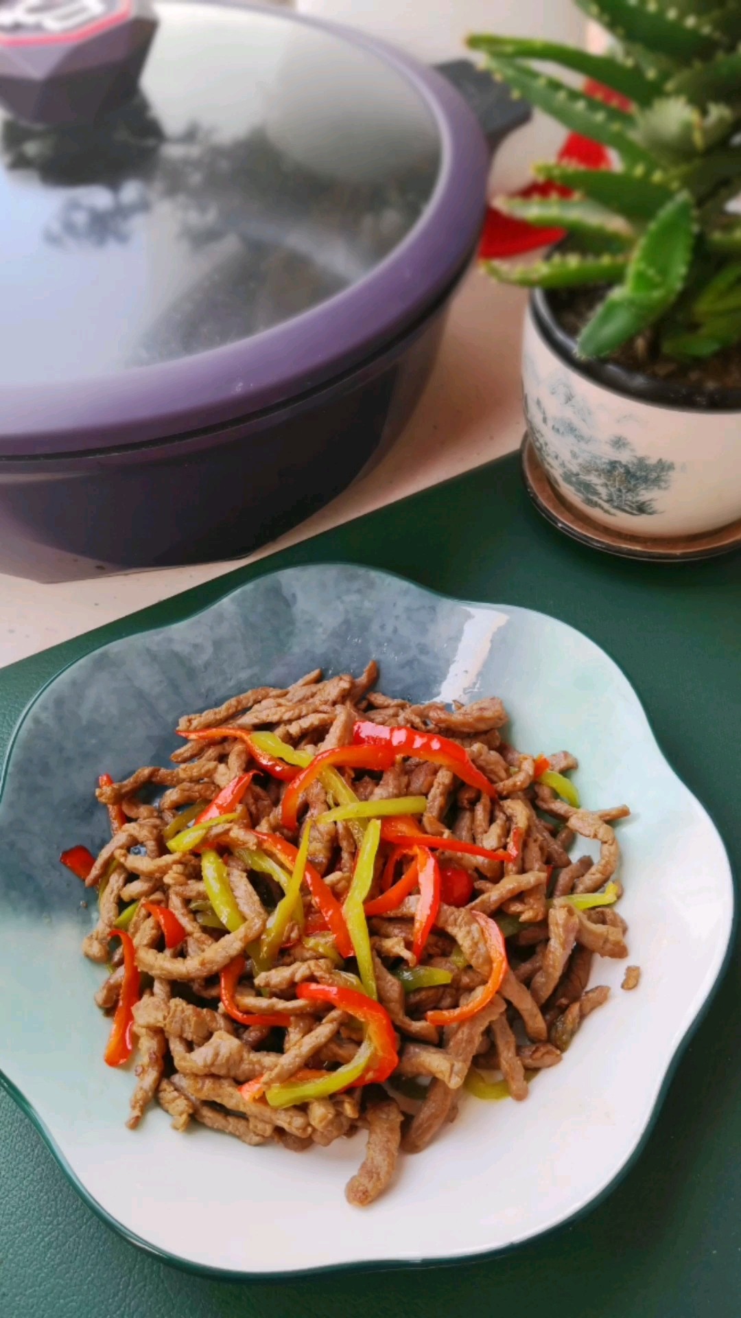 牛年大吉吃牛肉，牛氣沖天就是牛的做法-香辣味炒菜譜