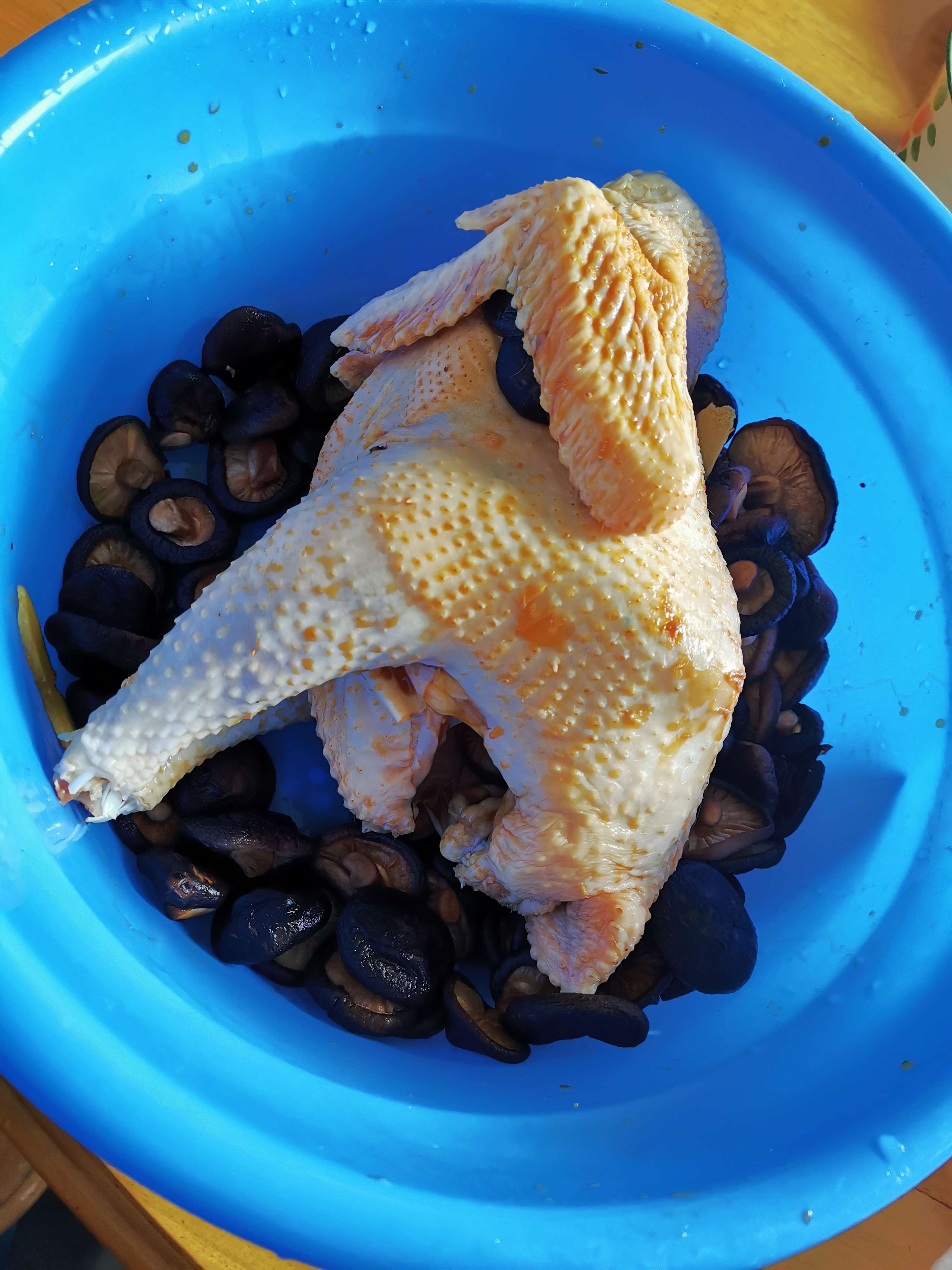 豬肚雞煲（鳳投胎版）的做法-咸鮮味煲菜譜