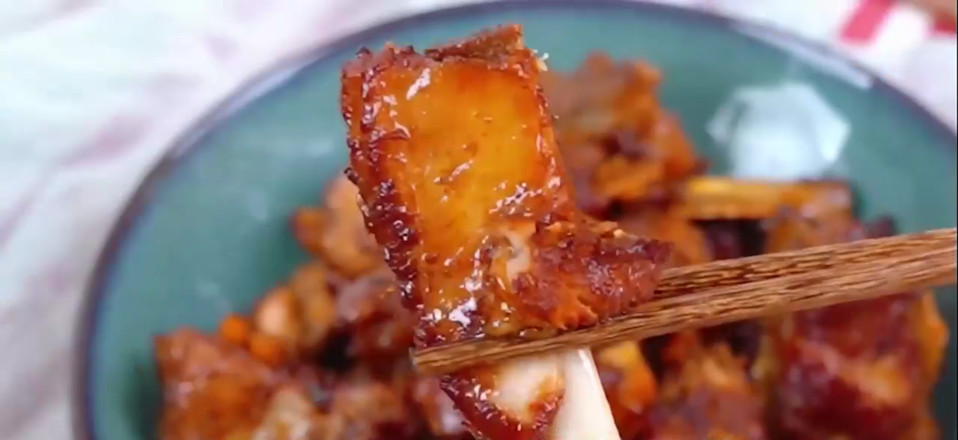 糖醋排骨的做法-酸甜味燜菜譜