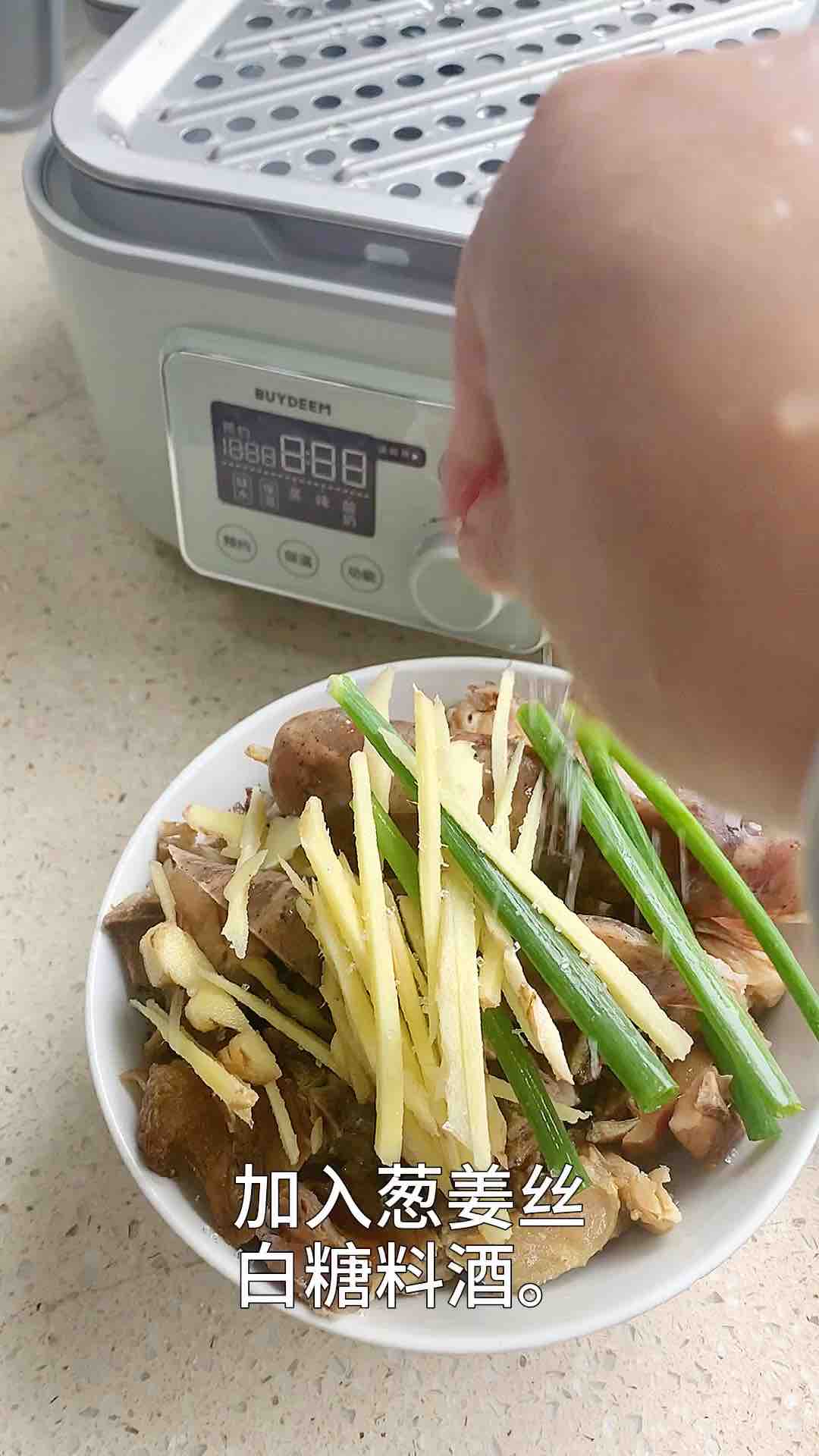 臘味合蒸老家專屬的年味，娃爸邊吃邊感慨的做法-家常味蒸菜譜