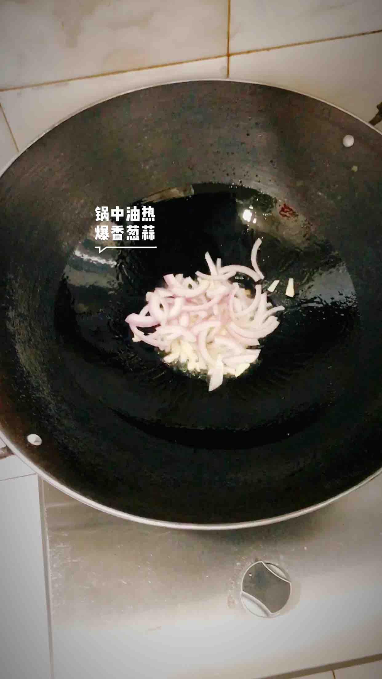 野酸筍鹵鴨肫的做法-酸辣味炒菜譜