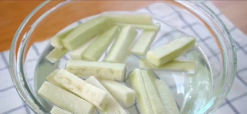 茄子豆腐煲的做法-茄汁味煲菜譜