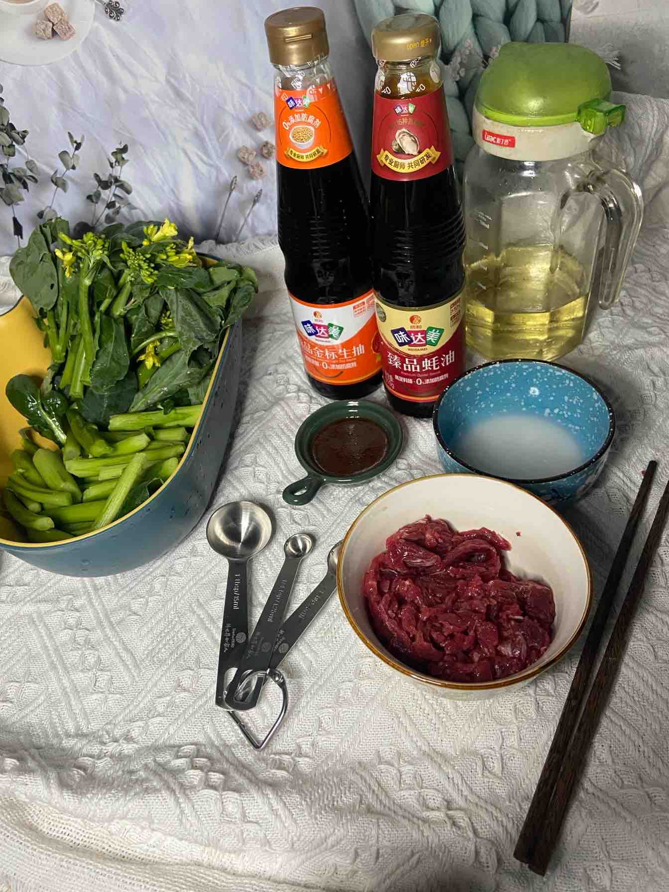 潮汕媽媽們拿手家常菜之芥藍炒牛肉的做法-家常味炒菜譜