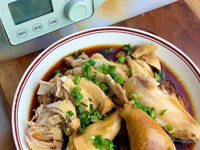 大吉大利，今天我們吃雞，醬油蒸雞健康又簡(jiǎn)單的做法-家常味蒸菜譜