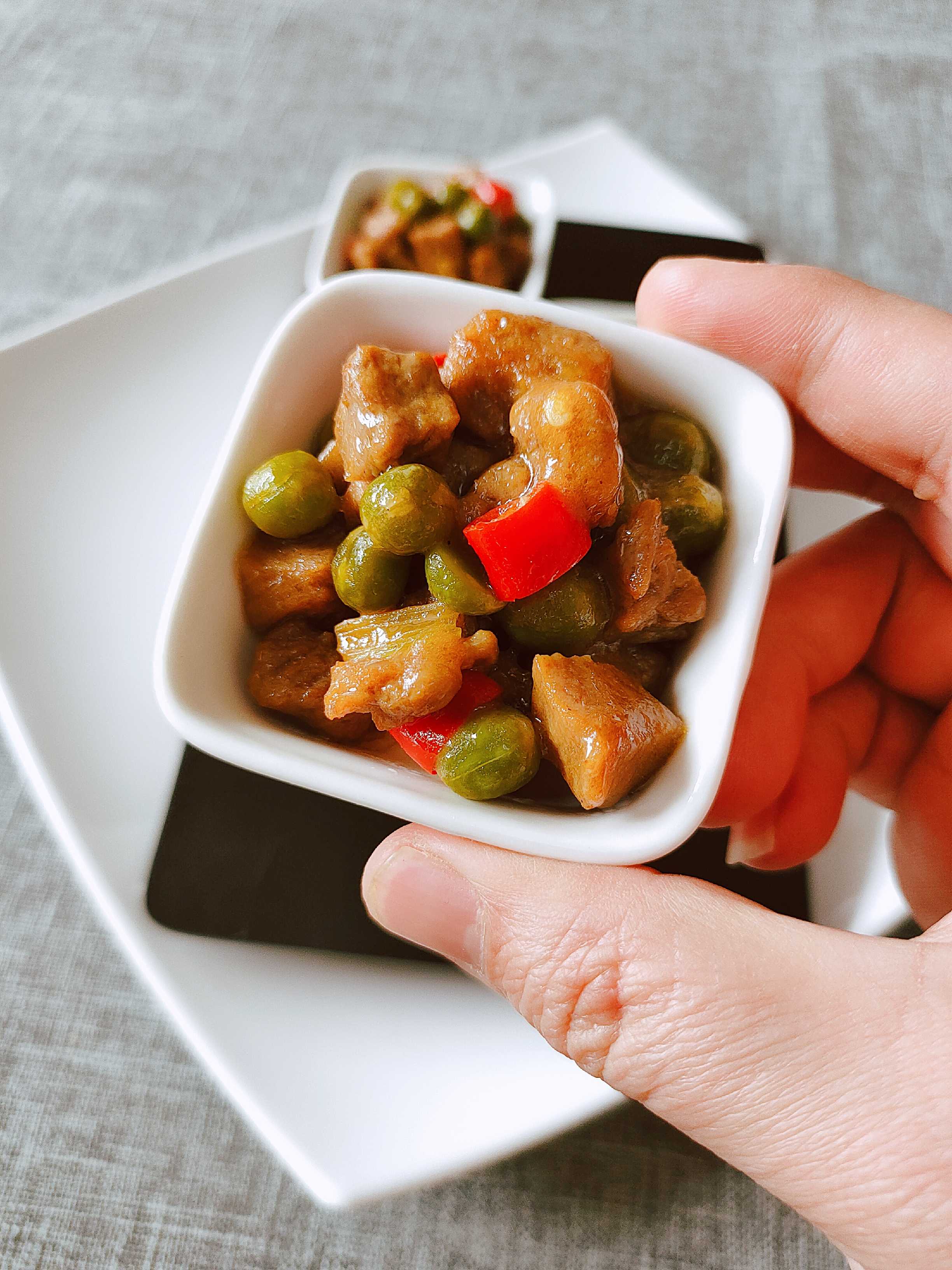 豌豆牛肉的做法-家常味炒菜譜