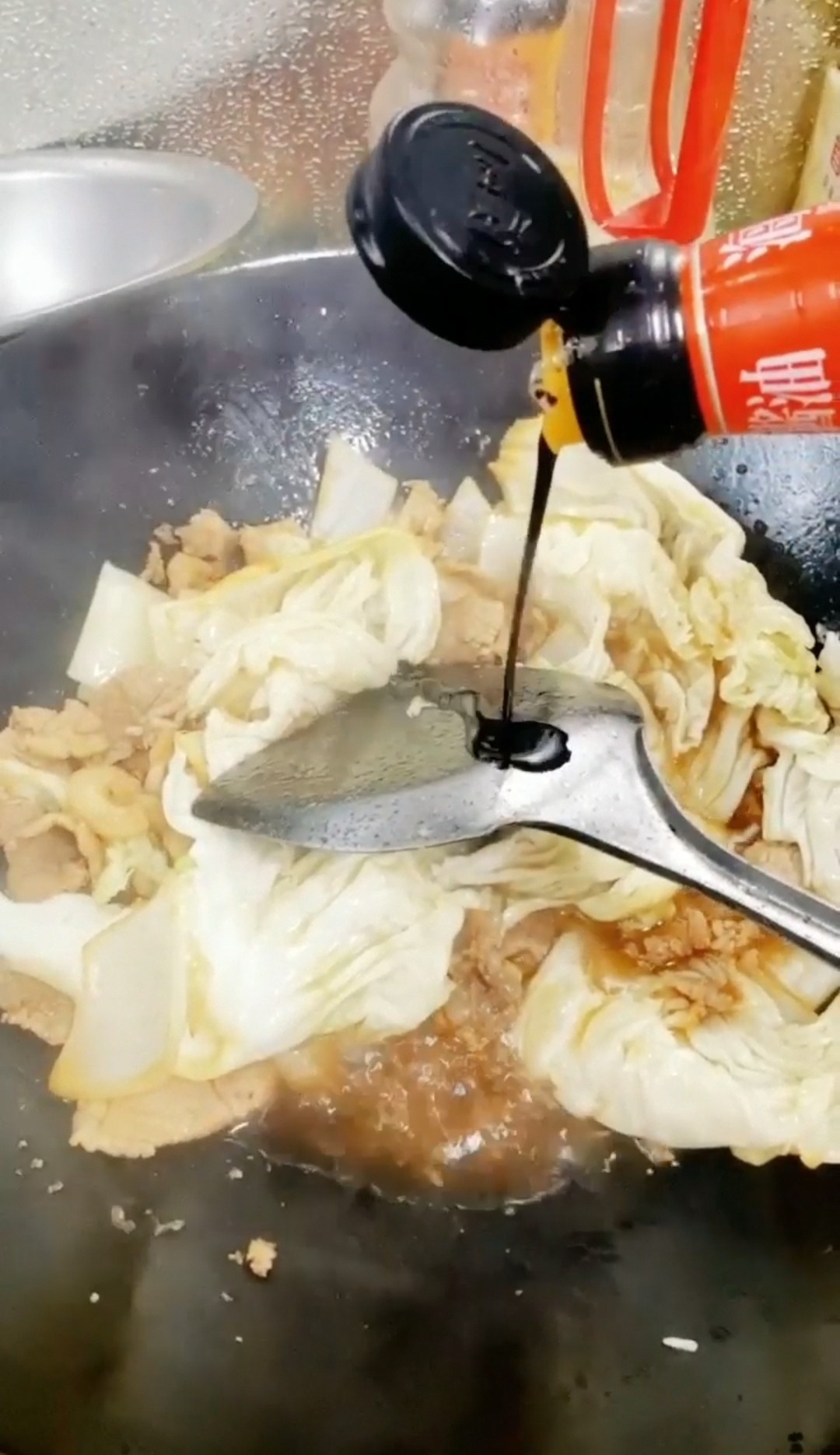 木耳炒肉的做法-咸鮮味炒菜譜-易網健康養生網 木耳炒肉的做法-咸鮮味炒菜譜