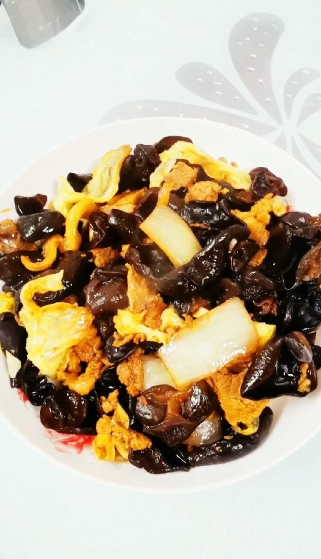 木耳炒肉的做法-咸鮮味炒菜譜-易網健康養生網 木耳炒肉的做法-咸鮮味炒菜譜