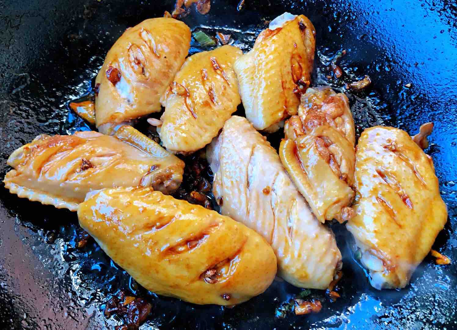 土豆胡蘿卜燉雞翅的做法-咸鮮味燉菜譜-易網(wǎng)健康養(yǎng)生網(wǎng) 土豆胡蘿卜燉雞翅的做法-咸鮮味燉菜譜