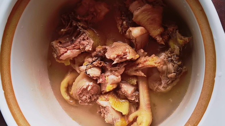 椰子水燉雞湯的做法-果味燉菜譜