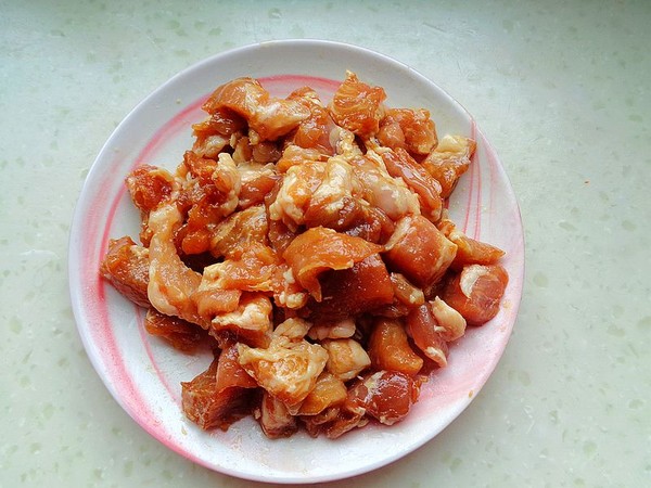 胡蘿卜黃瓜炒肉丁的做法-家常味炒菜譜