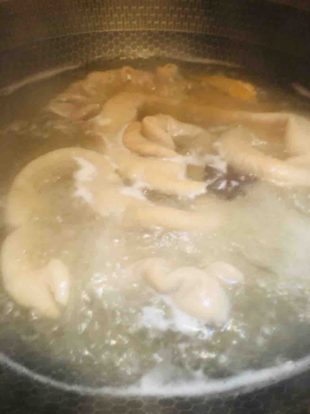 爆炒豬大腸的做法-香辣味炒菜譜