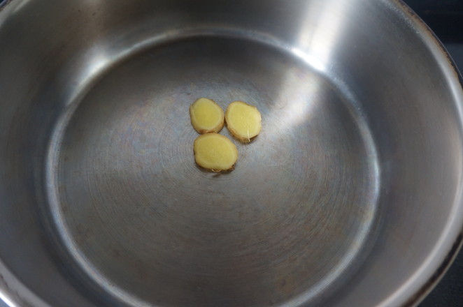 不用濃油赤醬也可以很下飯紅燒栗子雞的做法-家常味燉菜譜