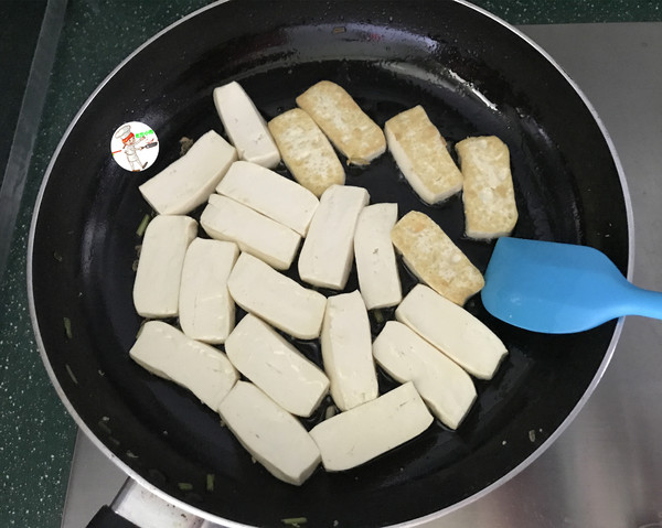 泰式甜辣豆腐的做法-酸甜味煎菜譜