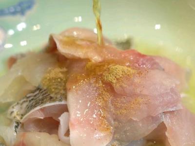 老少通吃的酸湯魚，做法真的太簡單了！的做法-咸鮮味煮菜譜